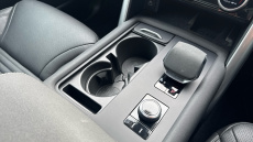 Land Rover Discovery 3.0 D300 Dynamic SE 5dr Auto Diesel Station Wagon